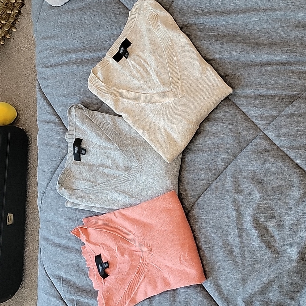 Set of 3 Mossimo V-neck Pullover Sweaters